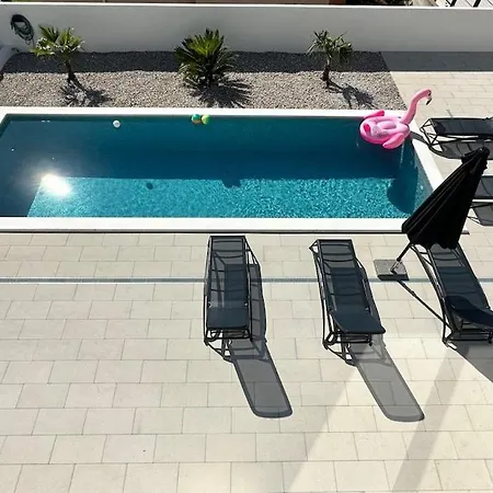 Marco Polo , Grijani Bazen , Jacuzzi * Bast