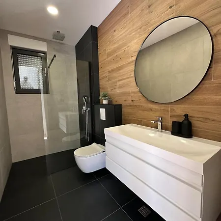 Marco Polo , Grijani Bazen , Jacuzzi Villa *