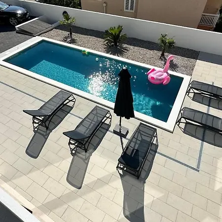 Marco Polo , Grijani Bazen , Jacuzzi *
