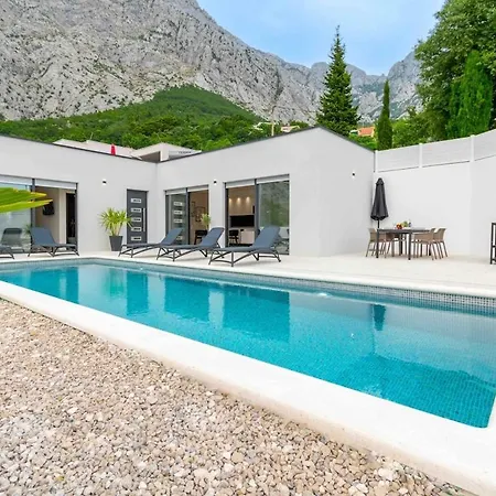 Marco Polo , Grijani Bazen , Jacuzzi Villa Bast