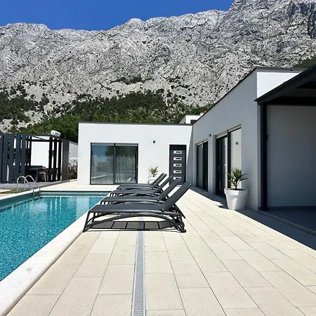 Villa Marco Polo , Grijani Bazen , Jacuzzi *