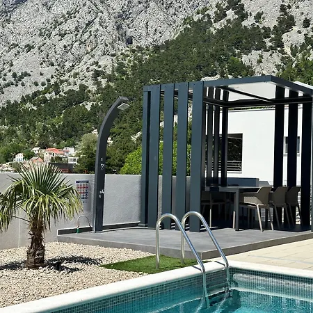 Marco Polo , Grijani Bazen , Jacuzzi Villa Bast